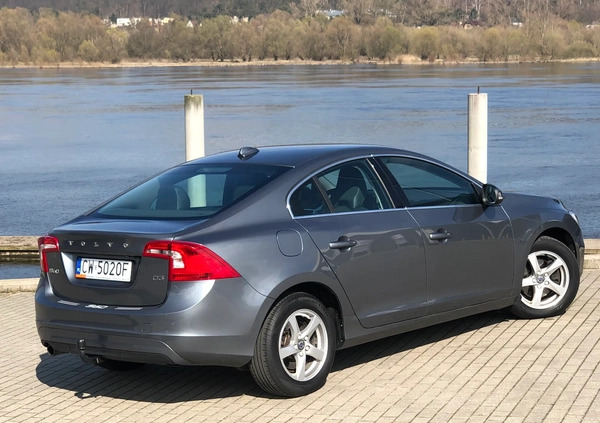 Volvo S60 cena 64900 przebieg: 179000, rok produkcji 2017 z Włocławek małe 704